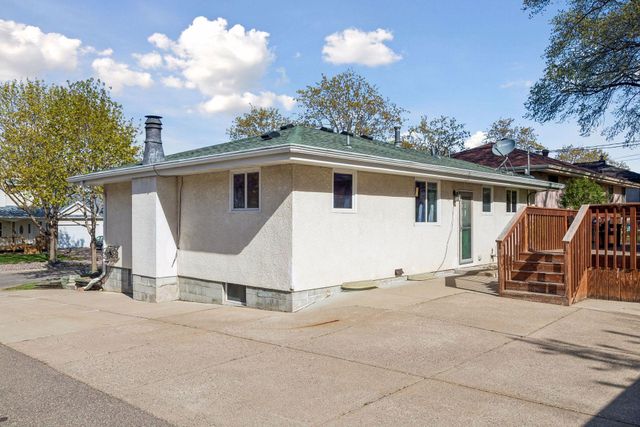 1262 Etna Street, Saint Paul, MN 55106