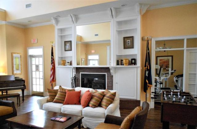 2216 Chatelain Way, Mount Pleasant, SC 29464