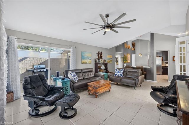 11071 Linnet LN, Naples, FL 34119