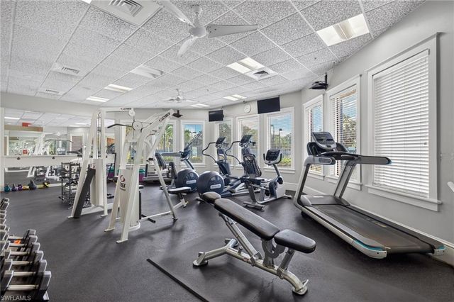 11071 Linnet LN, Naples, FL 34119