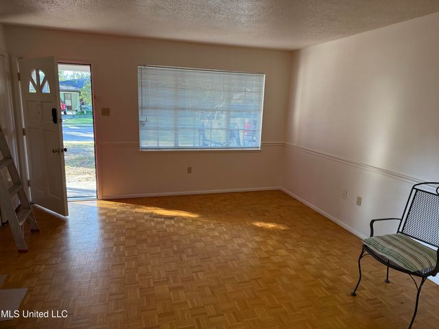 2507 Middlecoff Drive, Gulfport, MS 39507