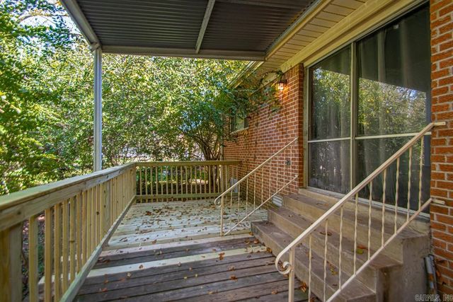 9312 Cloverhill Road, Little Rock, AR 72205