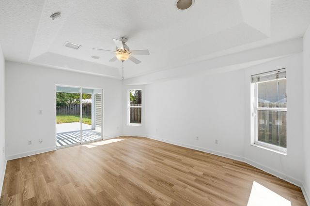 809 SE Lansdowne Avenue, Port St. Lucie, Port St Lucie, FL 34983