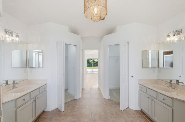 809 SE Lansdowne Avenue, Port St. Lucie, Port St Lucie, FL 34983