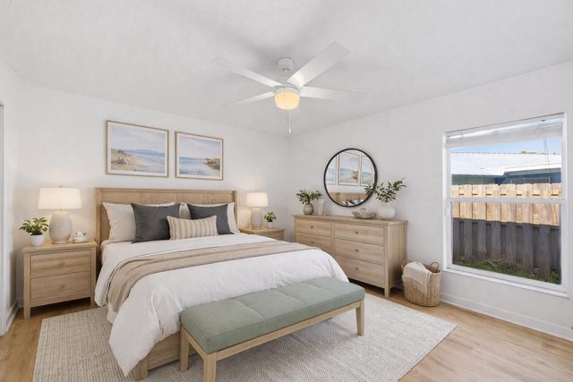 809 SE Lansdowne Avenue, Port St. Lucie, Port St Lucie, FL 34983