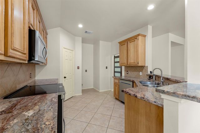 1526 Martin Lake Drive, Richmond, TX 77406