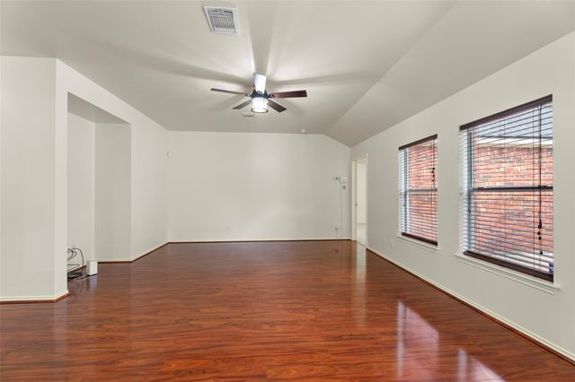 1526 Martin Lake Drive, Richmond, TX 77406