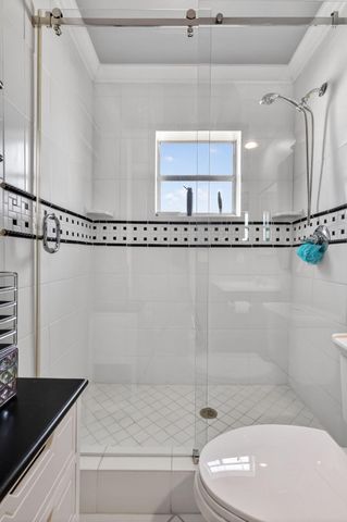 48 Burgundy Avenue A, Delray Beach, FL 33484