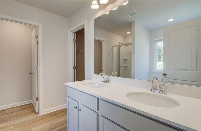 17 Bellamy Cove, Newnan, GA 30263