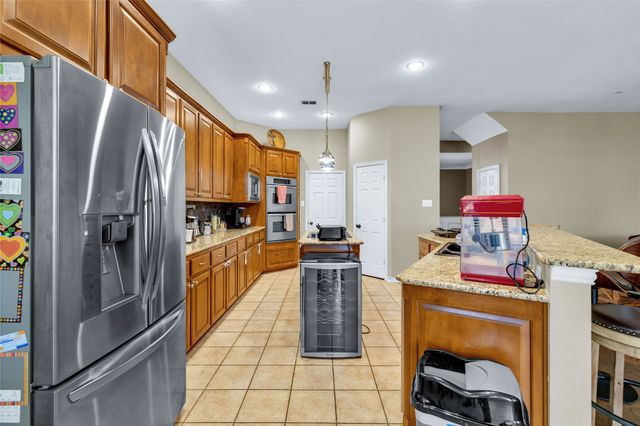 4937 Bellflower Way, Fort Worth, TX 76123