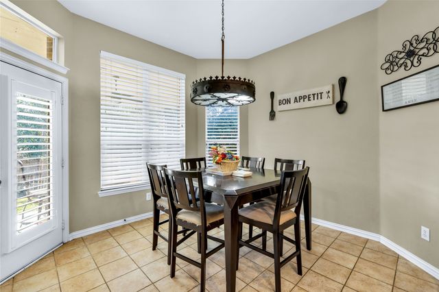 4937 Bellflower Way, Fort Worth, TX 76123