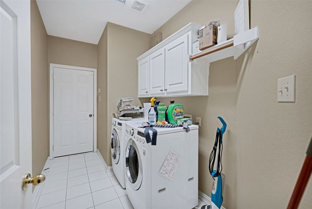 4937 Bellflower Way, Fort Worth, TX 76123