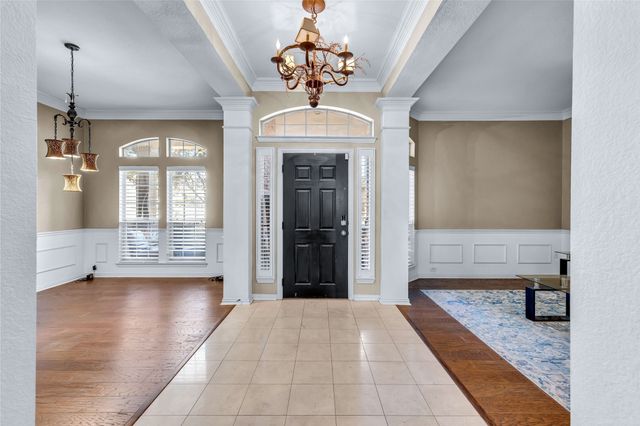 4937 Bellflower Way, Fort Worth, TX 76123