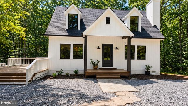 2208 CARTERSVILLE, Mineral, VA 23117
