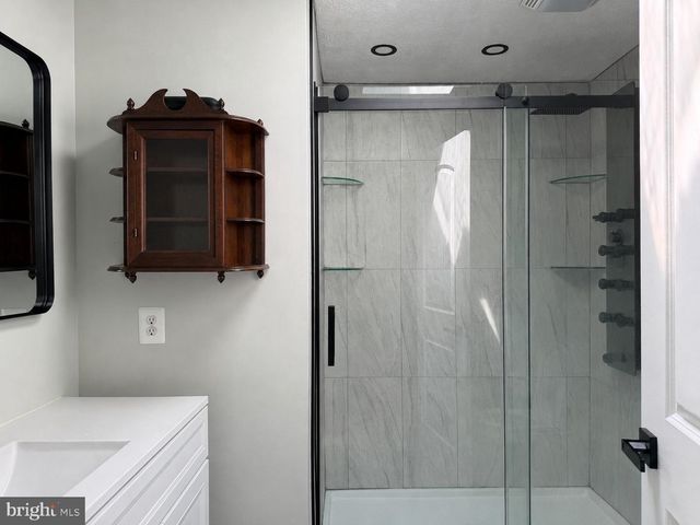 2208 CARTERSVILLE, Mineral, VA 23117