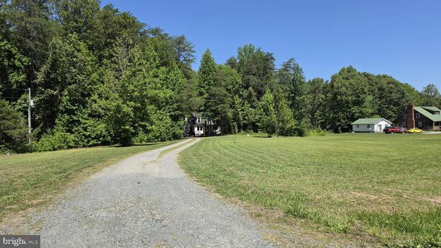 2208 CARTERSVILLE, Mineral, VA 23117