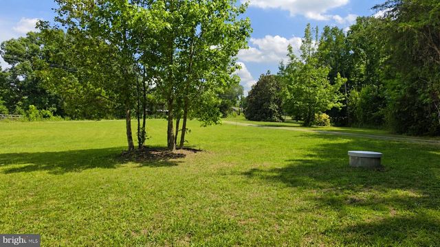 2208 CARTERSVILLE, Mineral, VA 23117