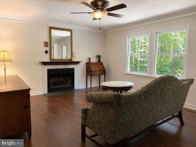 2208 CARTERSVILLE, Mineral, VA 23117