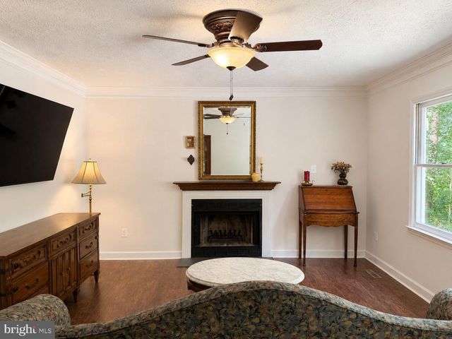 2208 CARTERSVILLE, Mineral, VA 23117