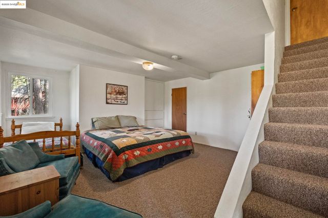 29672 Butte Ct, Cold Springs, CA 95335