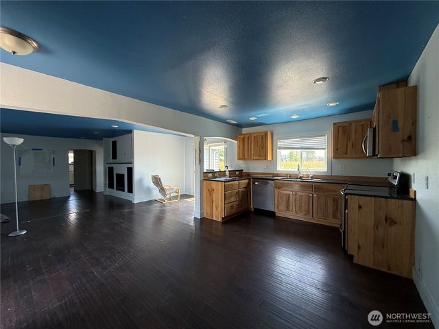 2420 38th Avenue, Longview, WA 98632