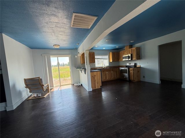 2420 38th Avenue, Longview, WA 98632