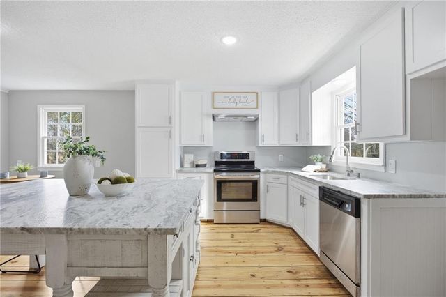 4002 Joe Frank Harris NW Parkway, Cartersville, GA 30120