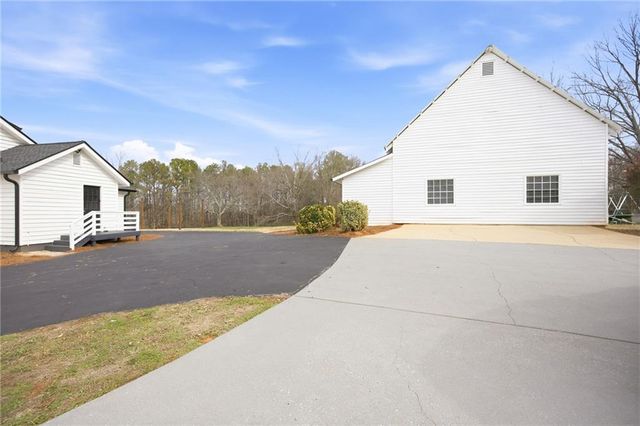 4002 Joe Frank Harris NW Parkway, Cartersville, GA 30120