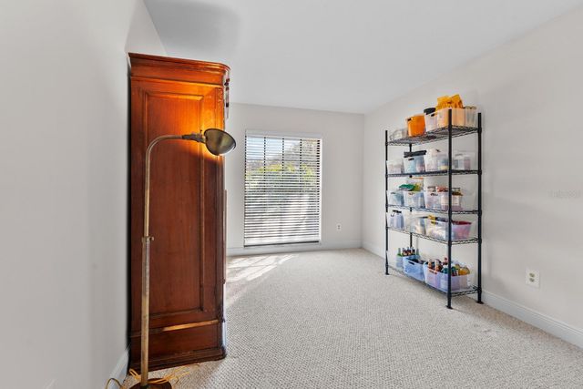 2525 LAURELWOOD LANE, Valrico, FL 33596