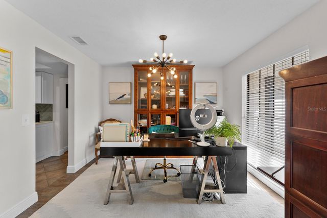 2525 LAURELWOOD LANE, Valrico, FL 33596