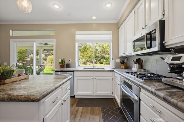 41835 Via Vasquez, Temecula, CA 92592