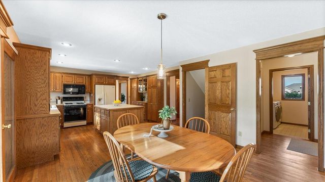 814 8th Avenue N, Sartell, MN 56377