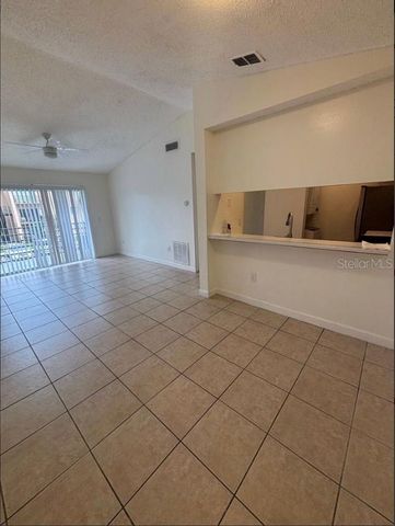 5232 VIA HACIENDA CIRCLE 219, Orlando, FL 32839