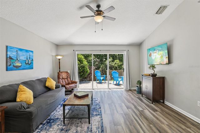 5833 WAR ADMIRAL DRIVE, Wesley Chapel, FL 33544