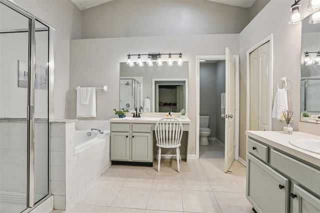 5833 WAR ADMIRAL DRIVE, Wesley Chapel, FL 33544