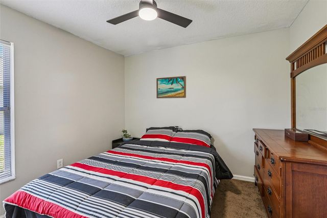 5833 WAR ADMIRAL DRIVE, Wesley Chapel, FL 33544