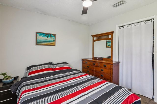 5833 WAR ADMIRAL DRIVE, Wesley Chapel, FL 33544