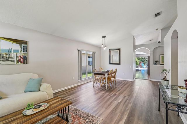 5833 WAR ADMIRAL DRIVE, Wesley Chapel, FL 33544