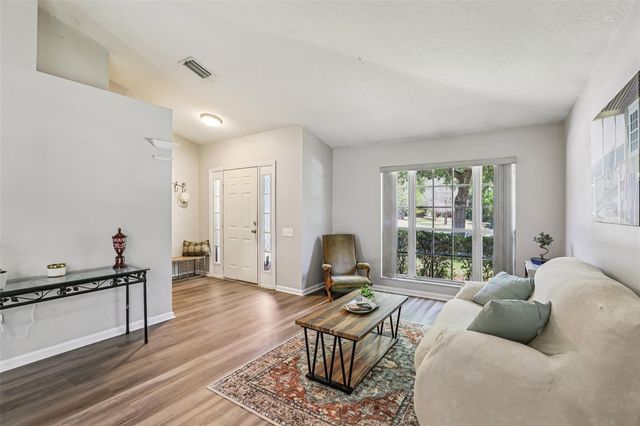 5833 WAR ADMIRAL DRIVE, Wesley Chapel, FL 33544