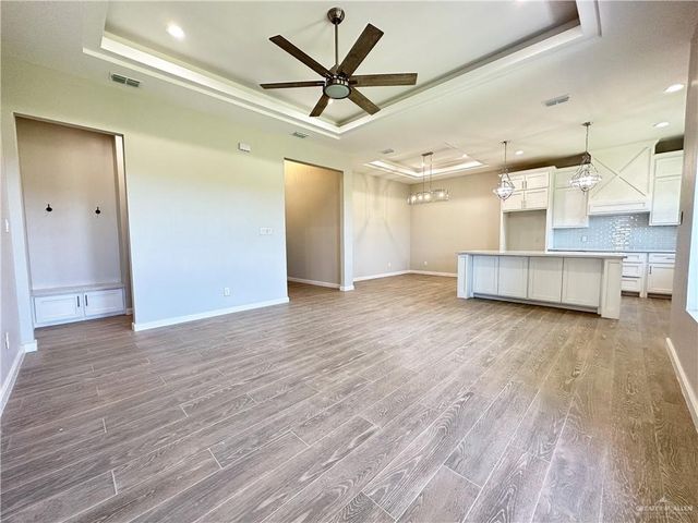2708 Kilgore Avenue, Mcallen, TX 78504