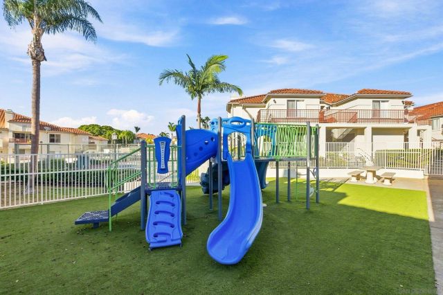 405 Stoney Point Way 100, Oceanside, CA 92058