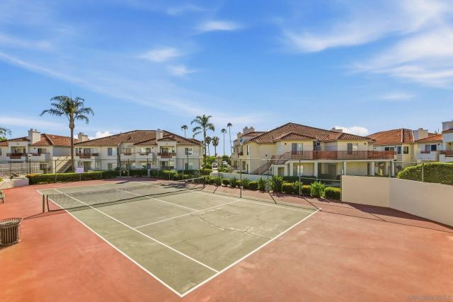 405 Stoney Point Way 100, Oceanside, CA 92058