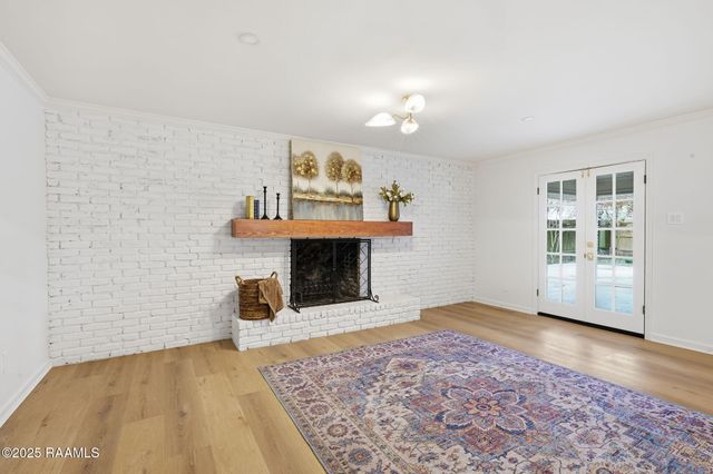 610 N Adams Avenue, Rayne, LA 70578