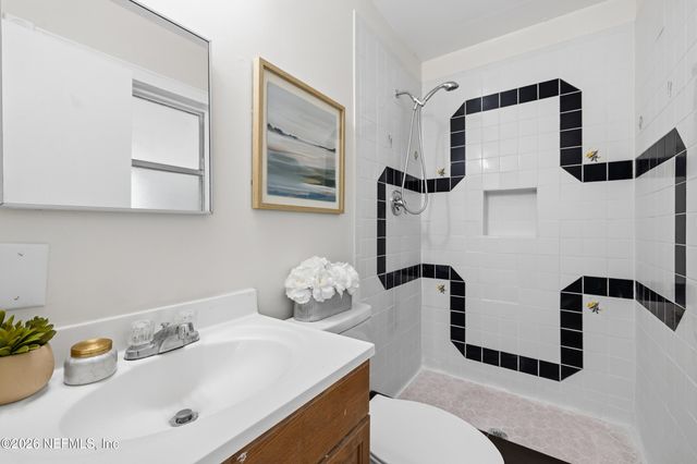 10704 TULSA Road, Jacksonville, FL 32218