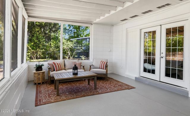 10704 TULSA Road, Jacksonville, FL 32218