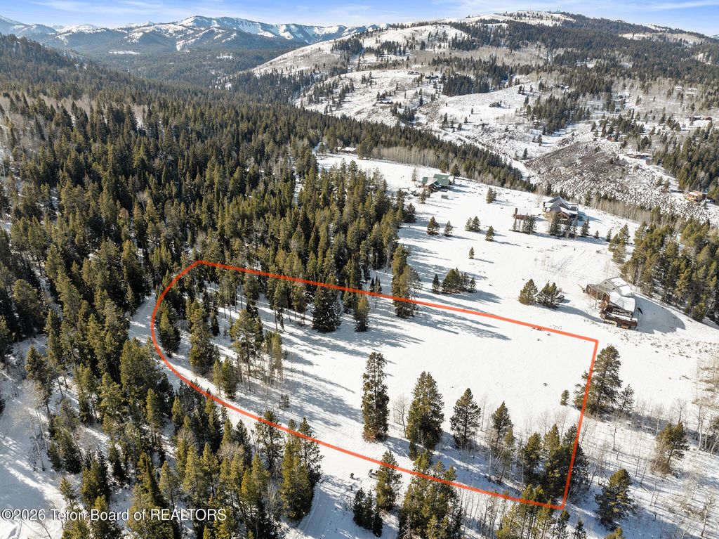 3625 W HIGHLAND Trail, Wilson, WY 83014 photo 3