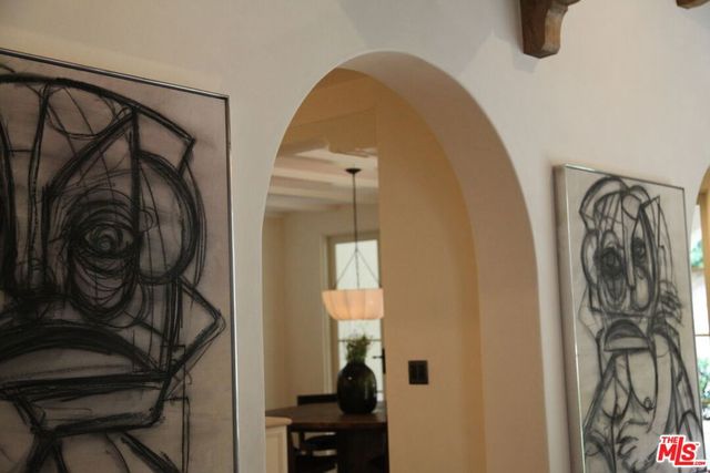 1168 N Doheny Drive, Los Angeles, CA 90069