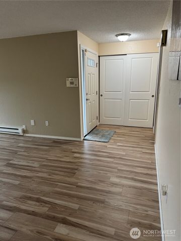 8930 7th Avenue SE, Everett, WA 98208