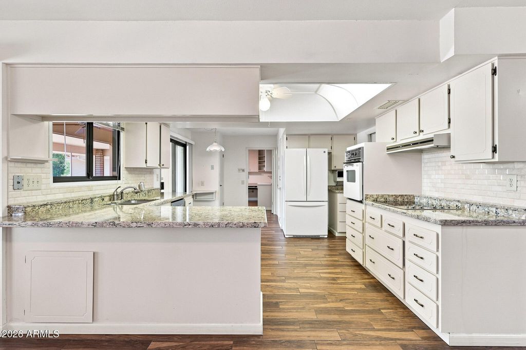 12915 W PAINTBRUSH Drive, Sun City West, AZ 85375 — photo 3