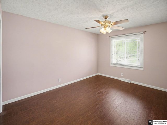 8201 South Street, Lincoln, NE 68506